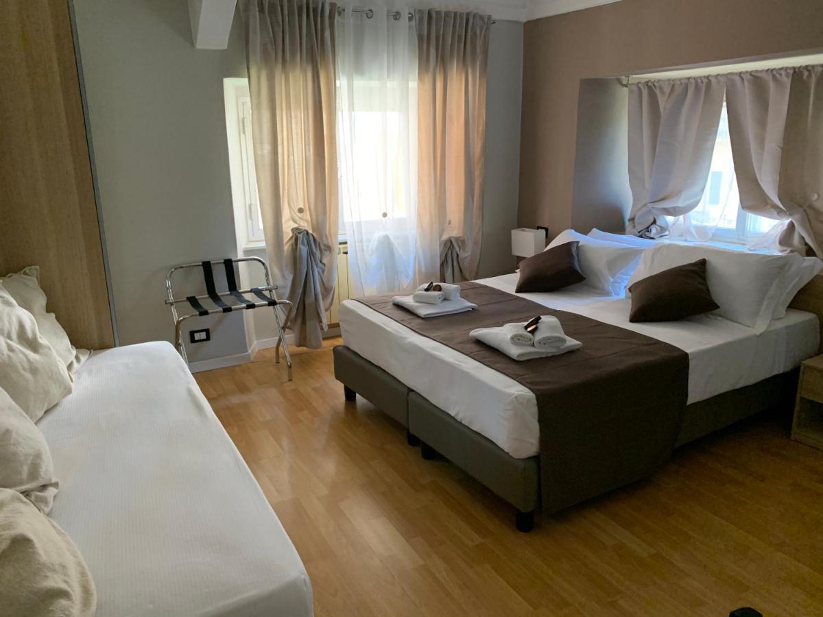 Domus Fieschi Rooms Genoa Luaran gambar