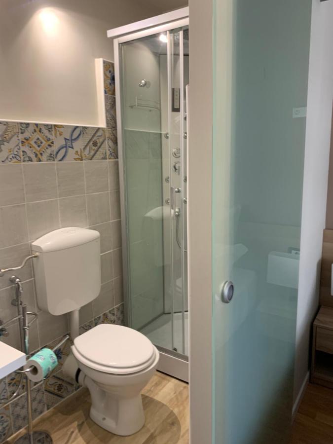 Domus Fieschi Rooms Genoa Luaran gambar